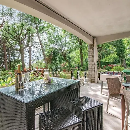 Apartment Silvana Pesaro