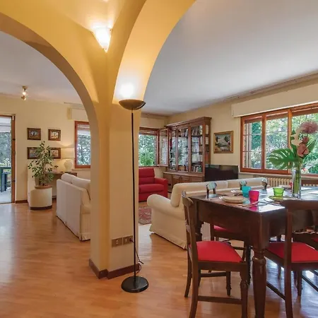 Apartment Silvana Pesaro